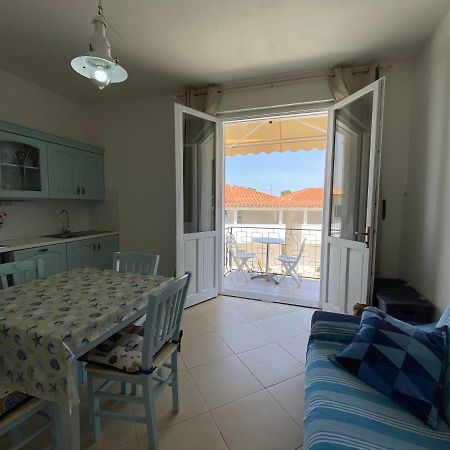 Sabrina Apartments Porto Pino Eksteriør bilde